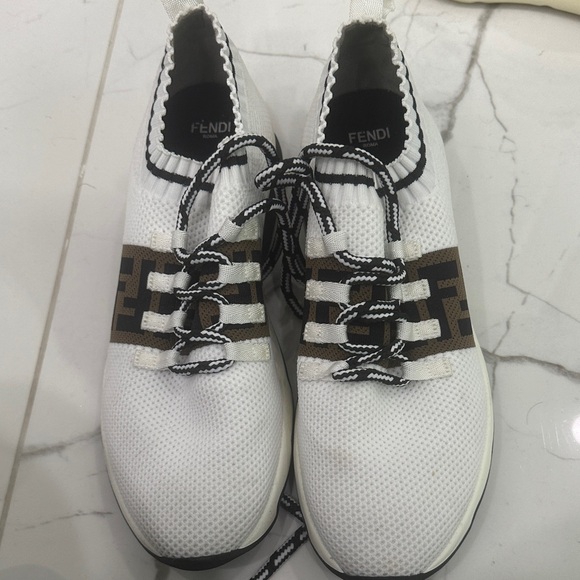 Fendi Men's White and Tan Sneakers - Picture 1 of 3
